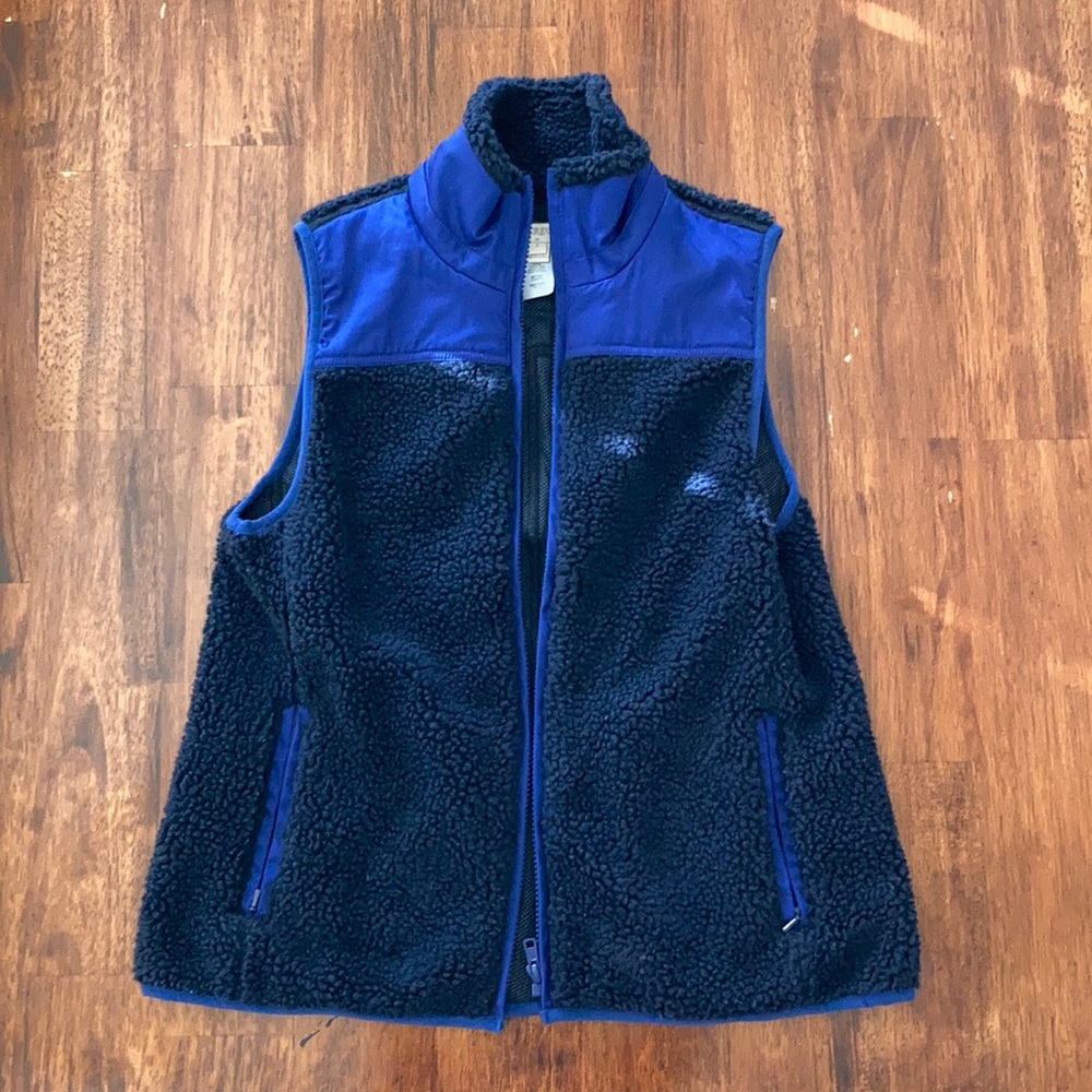 J. Crew Navy Faux Fur Full Zip Sweater Vest Size Small Outerwear Jacket Like New